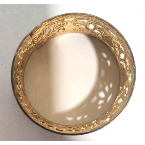 Vintage Set of 18 Gold Tone Metal Napkin Rings With Etched Design 1.75x1" NEW - Picture 10 of 12